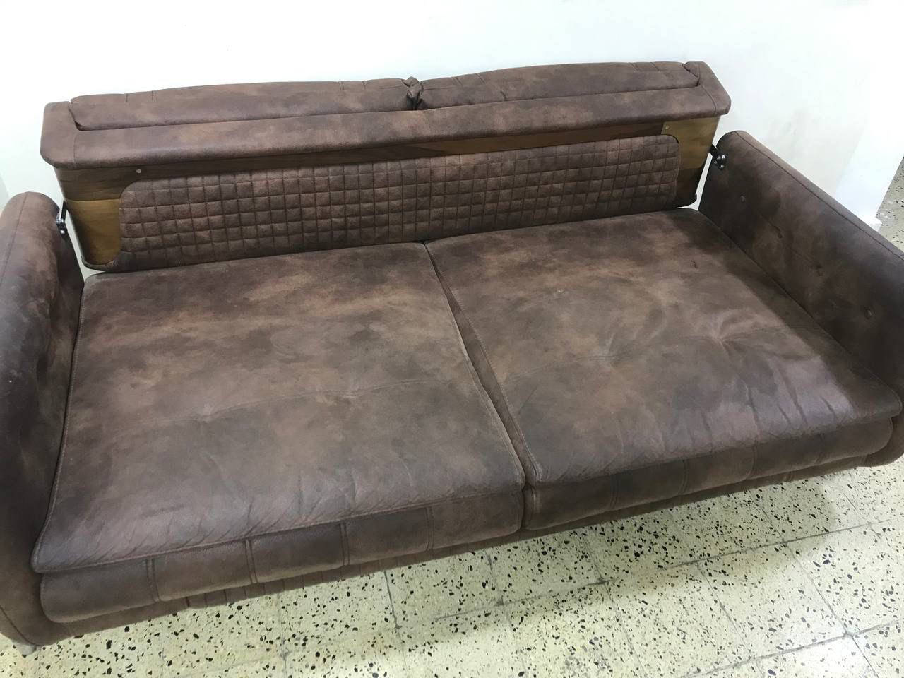 تخم ثقيل مابي ضرر للبيع سعر مناسب 
التفاصيل كلها على هاذا الرقم ***********
