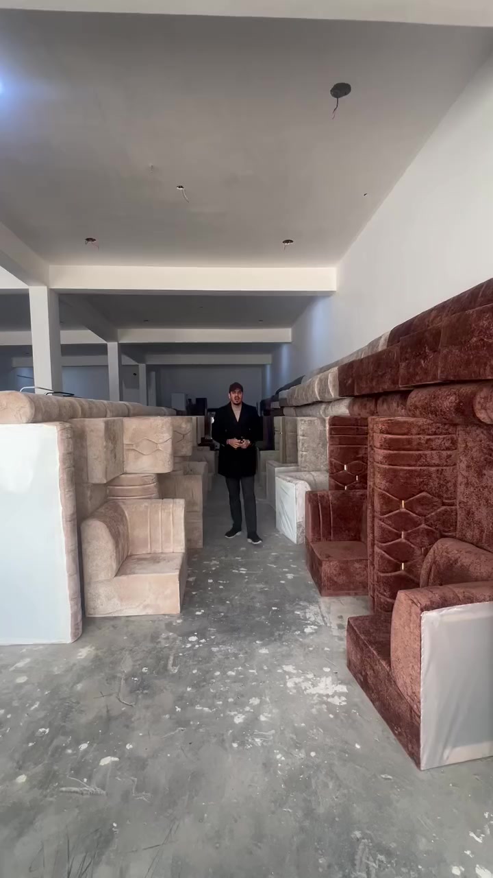 يالله لوتلحك لو ماتلحك ب 335
بلا ش الله يديمك يارخص العنوان سايدين المثلث مقابل حدادة حسام العزي 
***********
***********
