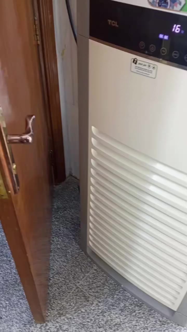 سبالت كنتوري ميديه كنتوري 3طن شرط بلادي شركه بدون تصليح  مشدود بلبيت ولثاني TCLك 3طن مشدود بالبيت تجي تقنع تبريد ثلج عنوان نجف الاستفسار بي وتساب ***********
