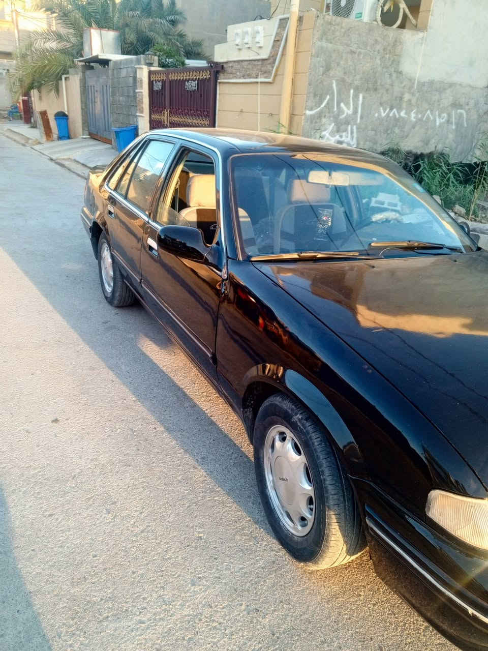 سلام عليكم من رخصت مدير الكروب سياره برنس موديل 1995للبيع ستفسار عل رقم *********** او ***********وبيه وتساب وخاص مفتوح
السعر 32بيه مجال عنوان ديالى الخالص هبهب @
