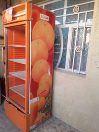 ثلاجة عرض • حجم كبير • بغداد