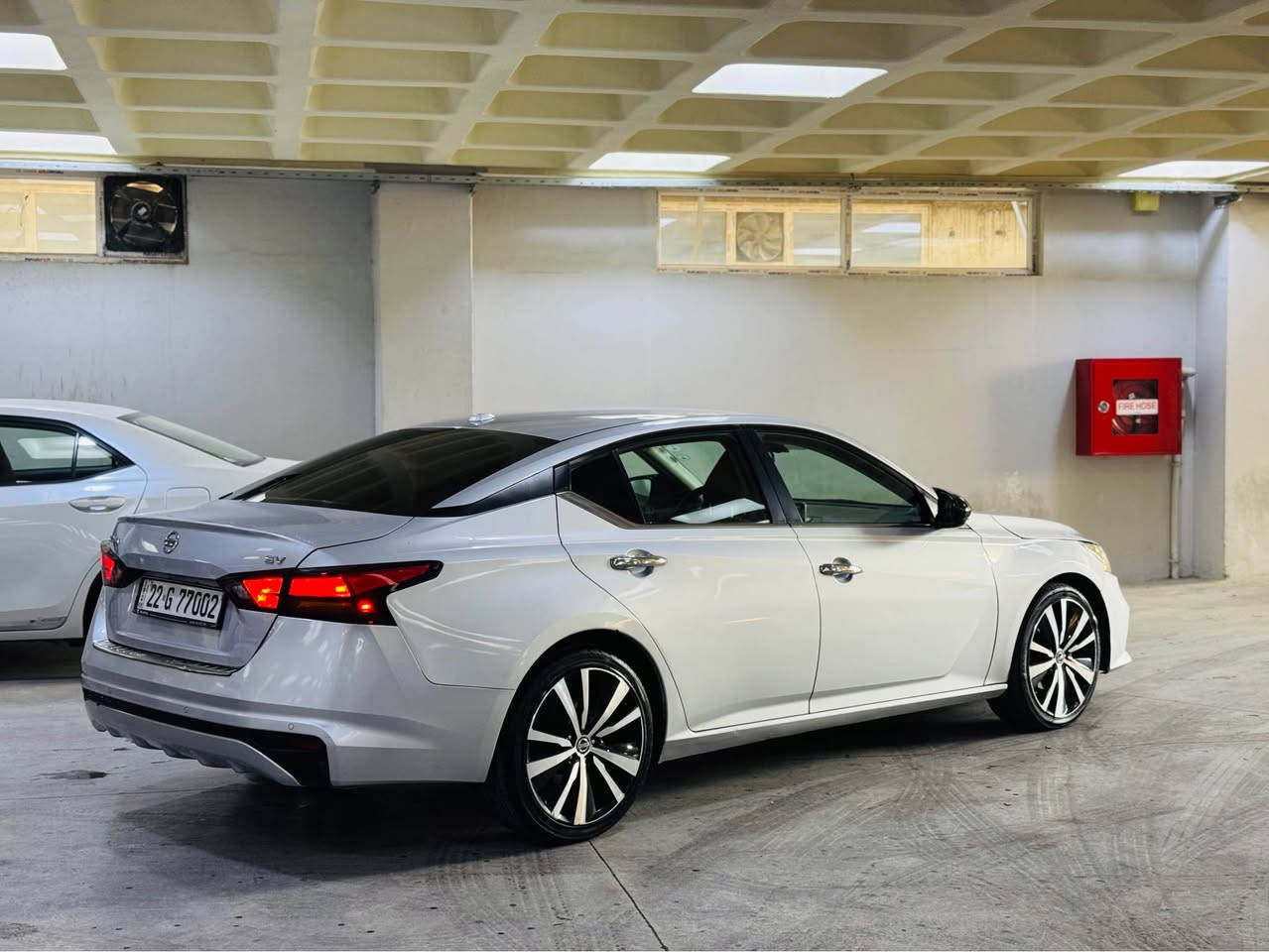 السلام وعليكم
Nissan Altima 2021 SV
مواصفات الـSV المعروفه
السيارة بدون صبغ 
بدون تبديل
فقط كم مكان تعديل PDR
✅
ماشيه ٦٥ الف ميل
رقم اربيل سنويه ورقم جديد
رقم الشاصي :
1N4BL4DV8MN363688

✅
السعر قفل بدون معامله ١٣٨$ ورقه

عنوان قضاء كلار
*********** كالار, السليمانية
