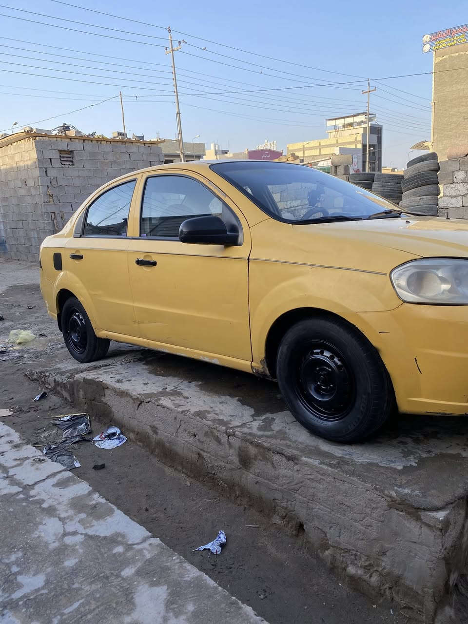 سلام عليكم سياره أفيو البيع مديل 2007مكينه مسكر كير وحداديه وتخم تاير جديد حته السبير جديد سياره. وارد أمريكي مكفولهً من الضربه دبلات الماميه جدد رقم بابل الماني سنويه نافذه تحويل ثاني يوم مصفره. هيئه وغرامات كهربائيات كلها شغاله دواخل جديده سياره حلوه ومال شغل الله شاهد جاهزه. من كلشي فقط الدعاميهً الماميه. مكسوره. من جهت السايق. فقط والباقي. سياره خير من الله السعر 37وبيها مجال مكان كربلاء رقم الهاتف ***********/***********
