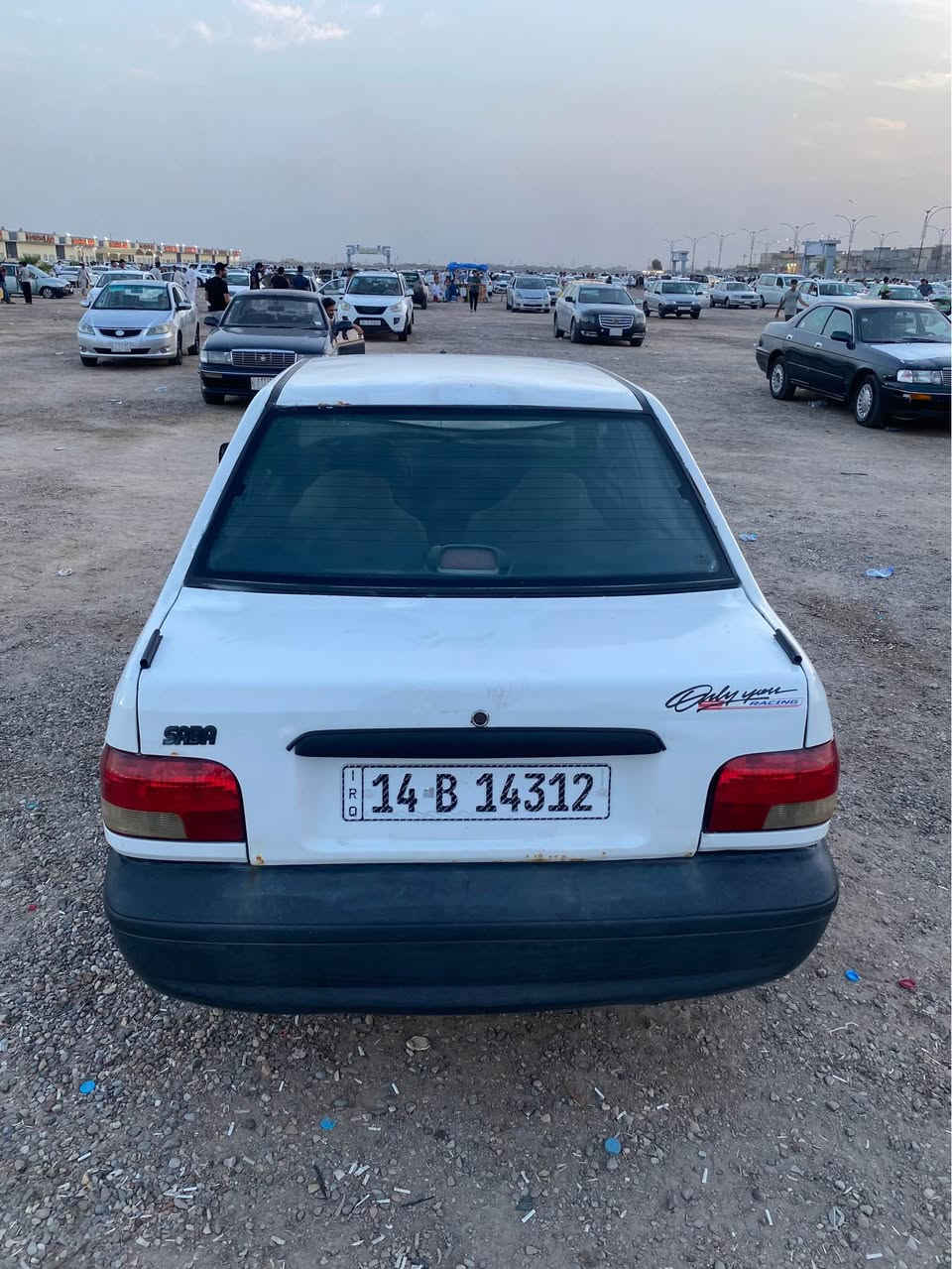 السلام عليكم سايبا للبيع  موديل 11 مكينه بدايت تبخير كير جديد مال كيا برايد تبريد شغال حداديه 70 بالميه باتري جديد البدي نضيف شوف العين رقم بصره جديد باسمي عنوان بصره تنومه ***********
السعر 33 وبيه مجال قليل البصرة, العراق
