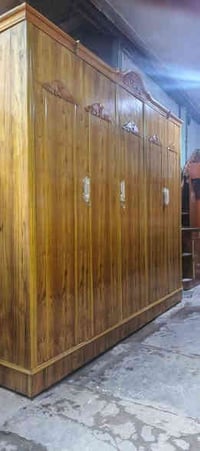 انه صباغ واشد غرف واصلح غرف بيبان واهذ شغلي واهذ رقمي 07804351847 ابوح...