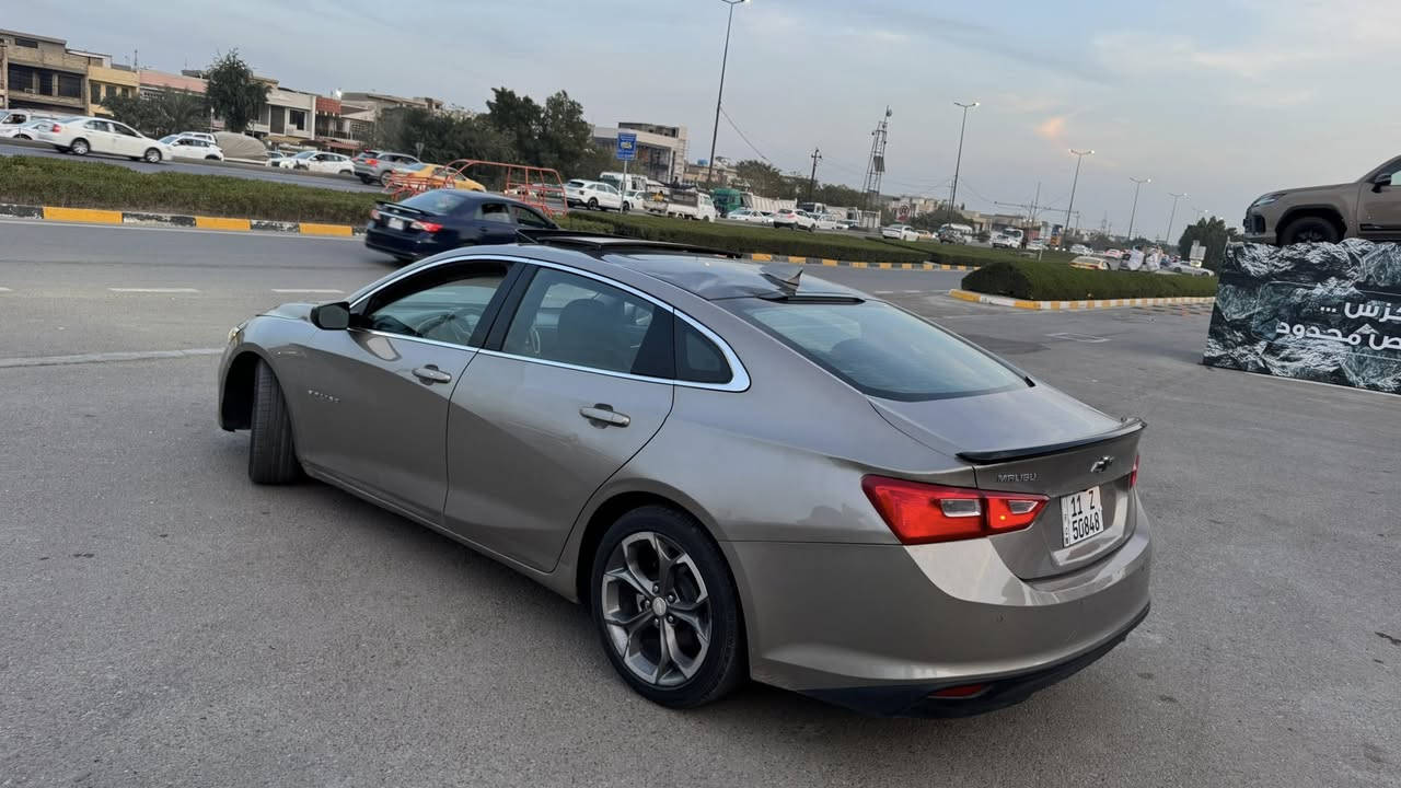 السلام عليكم
ماليبو ٢٠٢٤ lt
رقم بغداد باسمي
بانوراما 
تشغيل عن بعد 
تدفئة كشنات 
رادارات 
تبريد قطعتين
ماشية ١٩ الف كيلو 
السيارة محرك كير تبريد مكفول مناقصهة شي
السيارة جاية من امريكا مضروب الكير ومبدل هنا وبيها الجاملغ الامامي والخلفي مصبوغ حادثها موجود بالصور 
والقمارة من امريكا بيها طخات بدون صبغ هاي كل تفاصيل السيارة
مكاني بغداد السيدية 
السعر 123  وبيها مجال بسيط 
 ***********
