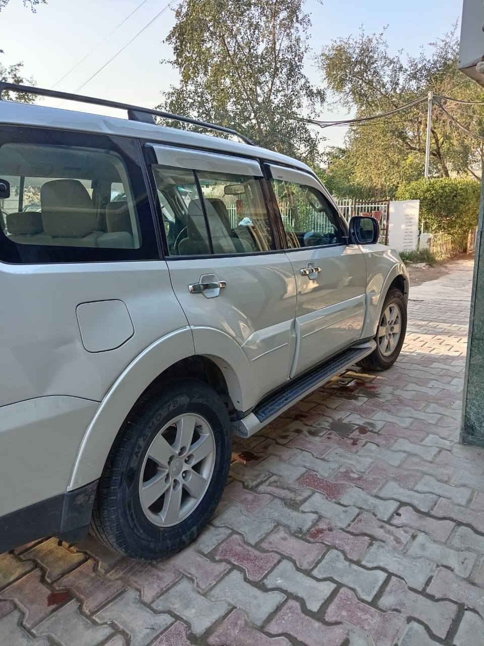 باجي 2008 باسمي مكان ديالى كير ومكينه مقفول بيها جاملغ صبغ السعر 108 الرقم ***********
