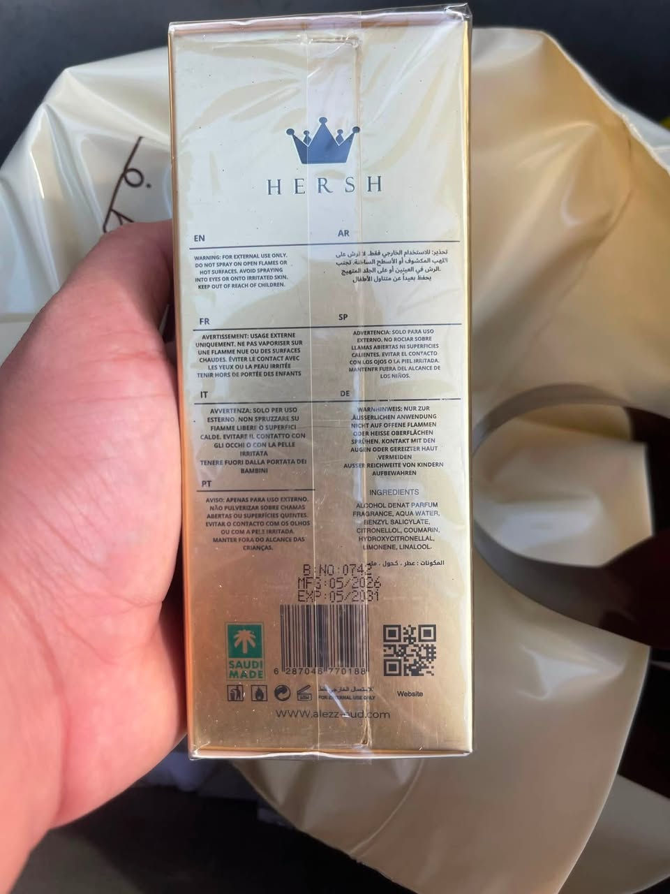 عطر هيرش لهب الأصلي اخر قطعة مسلفن


**إذا كنت صاحب هذا الإعلان وتريد حذفه لأي سبب، رجاءا أرسل رسالة إلى الدعم الفني**