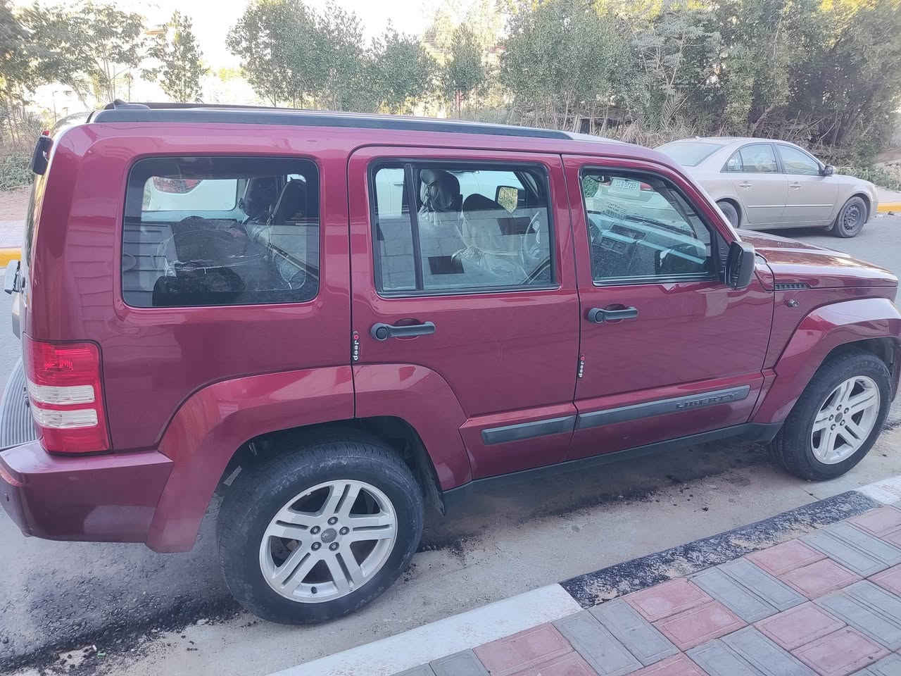 جيب ليبرتي موديل 12 كلين بدون صبغ بدون تبديل
لون ماروني فور ويل شاشه وكامره ودوشمه جلد تخم تاير جديد حداديه جديد لات زنون. داخل جدا نضيف
مكان كربلاء السعر 110
***********
