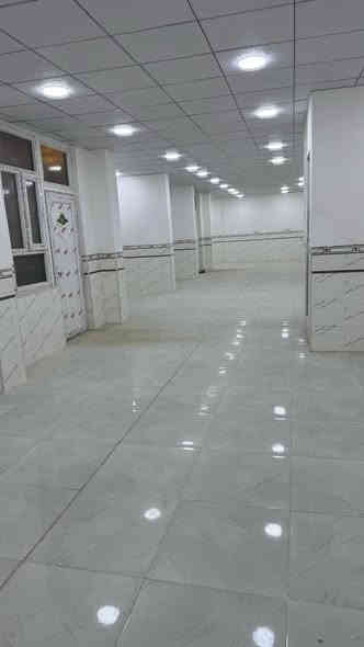 بناية للايجار بناء حديث 2025 غير مشغولة ٣ طوابق تصلح مجمع طبي او مكاتب او مركز تجميل مساحة الطابق الواحد 150متر مربع  كل طابق له مدخلين ويكون التقطيع حسب الطلب
 
العنوان العروبة الاولى قرب تقاطع الركن الذهبي مقابل جامع ابو الفضل العباس ..
للاستفسار ***********
