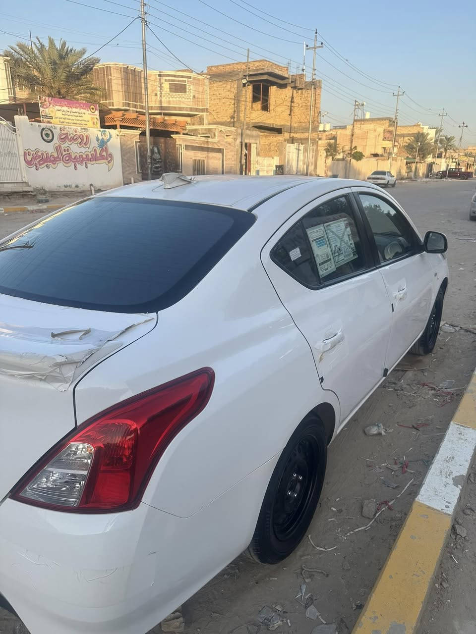 نيسان صني هندي موديل ٢٠٢٤ للبيع السيارة جديده ومكفوله تجي تفحص وشوف بعينك 
العنوان ذي قار الشطرة 
السعر ١٣٥ 
رقم الهاتف : ***********
