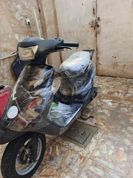 السلام عليكم دراجه بيجي تسع زروف سرعه 60 ياباني الدراجه مكينتها ممفتوحه وناعمه وشغاله سلف وهندر الكهربائيات كاملات كفراتها بلاديه ونضيفه السعر 250 وبيها مجال مكاني بغداد التاجي منطقة ابو الجدايل ***********
