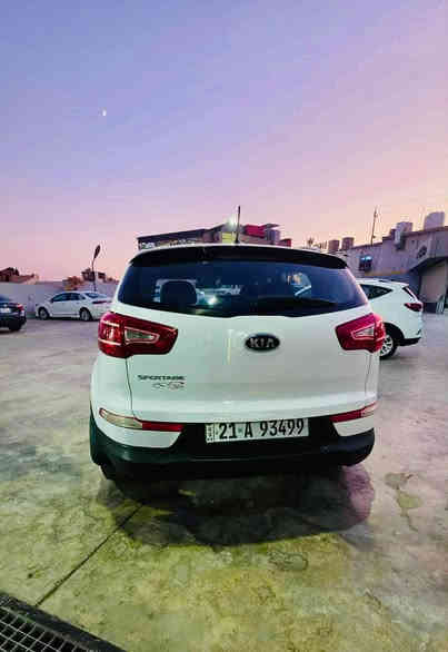 ***********….***********
کیا سپورتاج مۆدیل2011 نمونە لەجوانی و پاکی فول مواسفات سلایت و پانۆراما کلین سبوخ ولێدرانی کرانەوەی نیە تەنها دوو سێ شوێن بچوک قۆپی هەیە.گێڕ و مەکینە و هەموو شتێکی بەشەرت نەکراوەتەوە سەرف و بوخاری نیە.(180)هەزار ڕۆشتوە.ڕەقەم و سەنەوی تازەیە کۆبۆنی بەنزینی هەیە.تەبریت وتاخم پێش و توندوتۆلی بەشەرت.بەناوی خۆمانە تحویل وەکالە بەشەرت.نرخی139وەرەقە معاملە كويسينجاك
