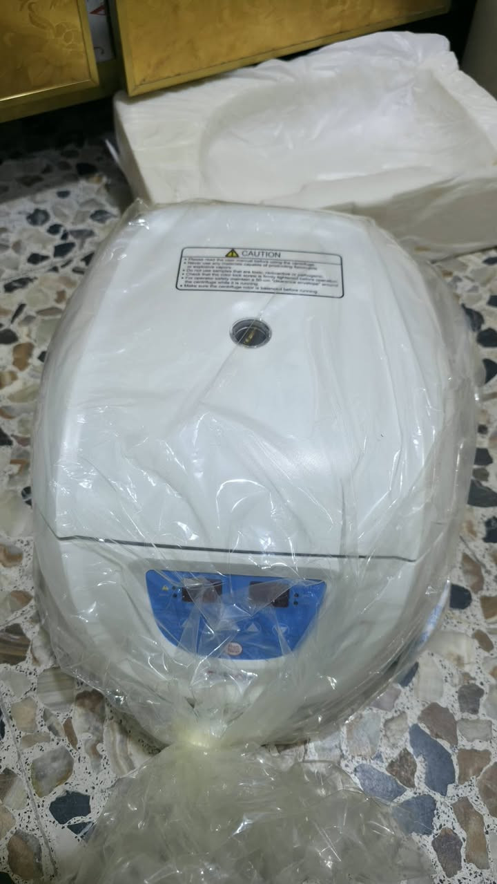اجهزة مختبر للبيع. بالكارتون ما مستخدمات ولا تيست.
مجهر ياباني الاصلي
مايكرو سنتر فيوج الاصلي دراكون
سنترفيوج الاصلي دراكون 
سبكترو الاصلي بالكارتون


**إذا كنت صاحب هذا الإعلان وتريد حذفه لأي سبب، رجاءا أرسل رسالة إلى الدعم الفني**