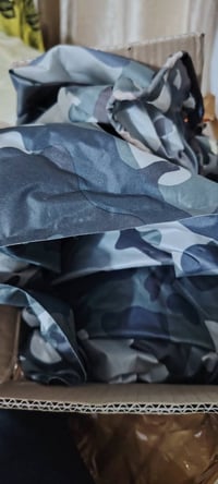 ملابس • للبيع