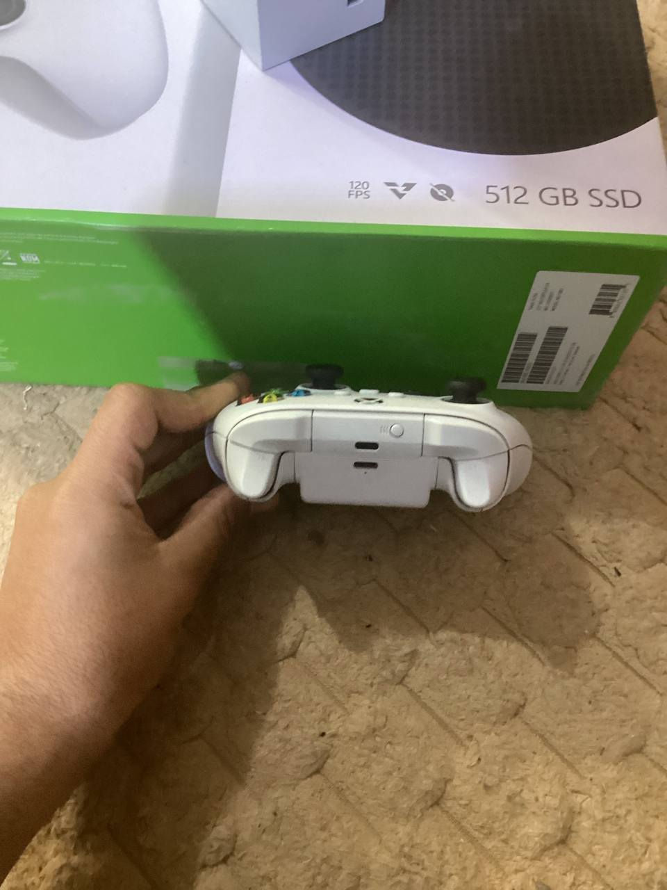 Xbox series s نضيف مع يدة إضافية و UBS 850
الرقم *********** 

السعر 400 وبي مجال بسيط للشراي
