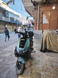 للبيع السعر مليون و 100وبيه مجال التفاصيل خاص 07708876501