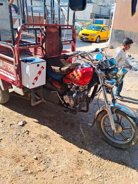 السلام عليكم ستوته للبيع فحل عالي بلشرط مكفوله ركبه محرك تايرات جديد اي عيب مابيه  وسعره 950 وبيها مجال بصيط مكان كركوك وتصال ***********
