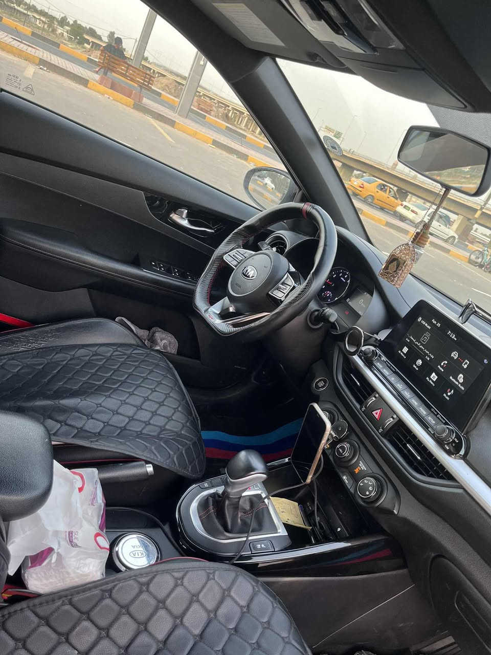 فورتي 21
جيتي 16 تيربو 
فول فول موصفات 
الضرر ٣ قطع صبغ بدون دواخل 
السعر 150 $$
العنوان موصل 
***********
