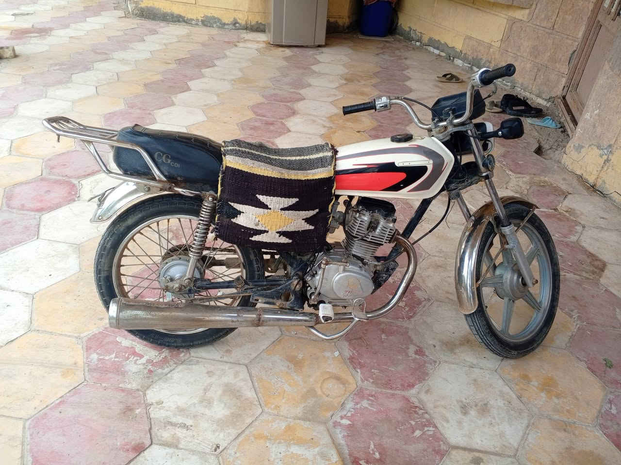 سلام عليكم  دراجه تايكر موديل 20
ابسمي سعر 350وبيه مجال لشراي مكان كربلاء امام عون عليه سلام   تصل فقط رقم ***********
