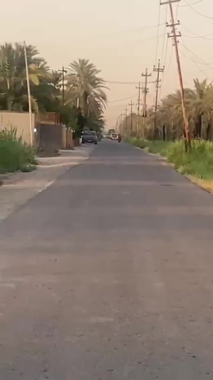 السلام عليكم 540 متر طابو ملك صرف تحتوي على منزل واجهه الارض 15 والنزال 36 الموقع المدائن شارع سيد علي للاستفسار ***********

