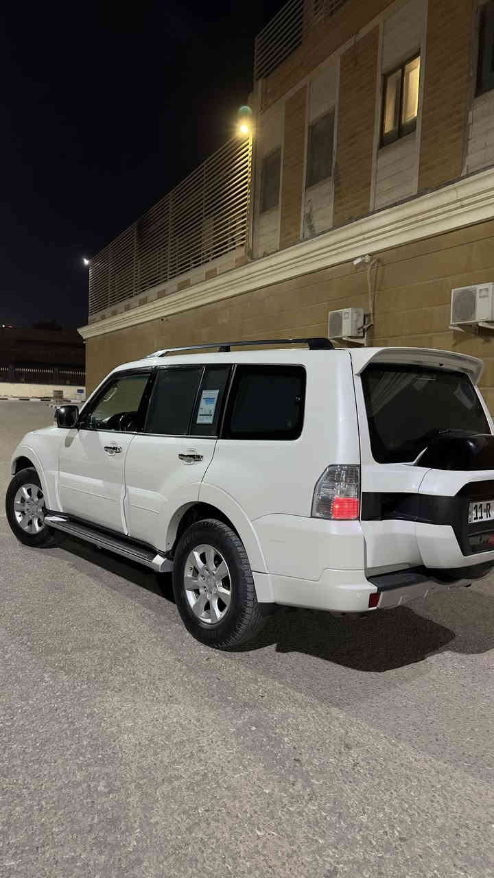 السلام عليكم
باجيرو 2015 رقم بغداد الدولي للبيع⭕️
 مكفولة كفالة عامه من الصبغ والبارد وموضح بالصورة السياره فول مواصفات حبتور ⭕️
كراسي 2 كهرباء الكراسي جلد نظيف جدا 
محرك 3500 نظيف السيارة ماشيه 155 الف ⭕️
السيارة باسمي تحويل أو وكالة بيع أو مراوس  
السعر 195 وبيها مجال ⭕️

للاتصال *********** فقط واتساب 

مكان السيارة النجف الاشرف
