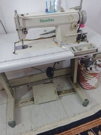 مكينة خياطة • صناعي • بيع مستعجل