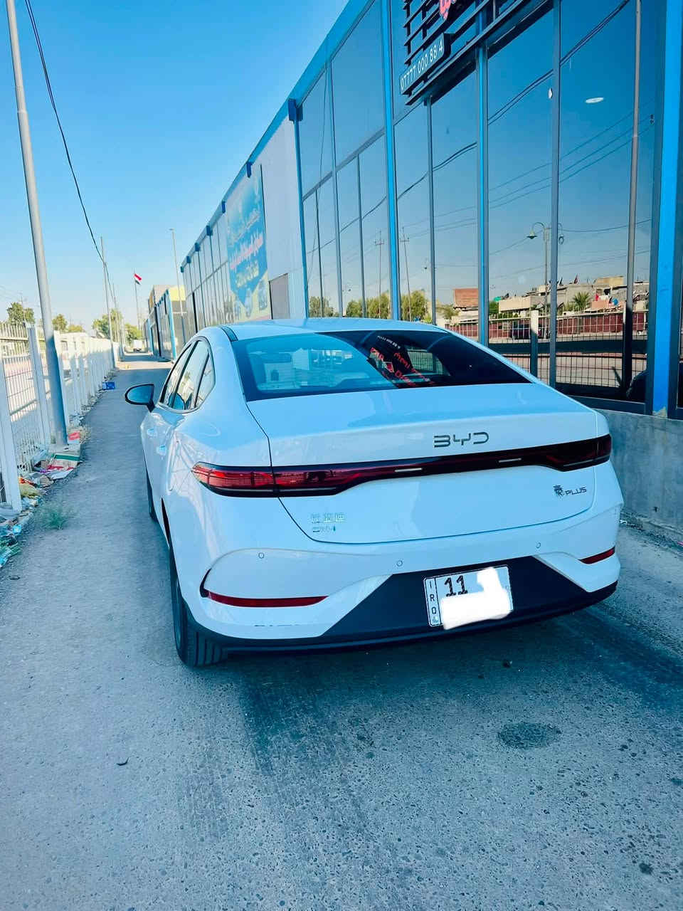 BYD
كن بلاس مديل 2025 مكفوله كفالة عامة 
عداد السياره 4200
داخل ابيض المرغوب 
موصفاته معروفه حساسات كشنات جلد شاشا كامره خلفيه تحكمات جهتين تحكم بسعه البطاريه بيه انضمه قياده متنوعه SPORT NORMAL ECO   قطعتين تبريد ملحقاتهة كاملة 
المكان بغداد
الاتصال ***********
