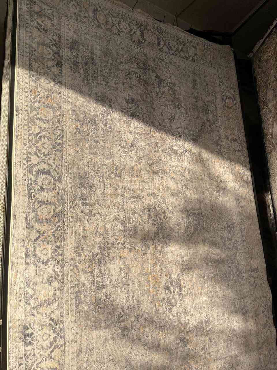 کوردی - عەرەبی 

سەر مافۆری بن‌لاستیق بە کوالێتی بەرز بەردەستە

قیاسانەکان:
1.5 × 2
2 × 3
2.5 × 3.5
3 × 4
3 × 5

🔹 ژماریکی کەمی لێ بەردەستە
🔹 داشکانی تایبەت بۆ کڕاوە 

تایبەتمەندییەکان:

- نە رەنگی دەروا
- نە تیک دەچێت
- قورس، بەهێز و متمانەدار

📍 ناونیشان:
هەولێر – ناو بازاری گەورە
گەڕەکی سورچیان، ژێر قەلا

📞 پەیوەندی:
0750 080 9293
0782 499 7645

تکایە بۆ زانیاری زیاتر یان داواکاری، سەردانمان بکەن یان پەیوەندیمان پێوە بکەن.

--------------------------------

أغطية أرضيات من المطاط (بنلاستيك) بجودة عالية متوفرة
المقاسات:
1.5 × 2
2 × 3
2.5 × 3.5
3 × 4
3 × 5

🔹 الكمية محدودة
🔹 خصومات خاصة للمشترين

المميزات:
لا يتغير لونه
لا ينزلق
متين، قوي وموثوق

📍 العنوان:
أربيل – داخل السوق الكبير
محلة سورجيان، تحت القلعة

📞 للتواصل:
0750 080 9293
0782 499 7645

للمزيد من المعلومات أو للطلب، يرجى زيارتنا أو الاتصال بنا.
