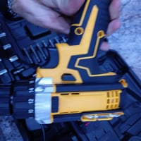 دريل شحن • ٢ بطارية • أربيل