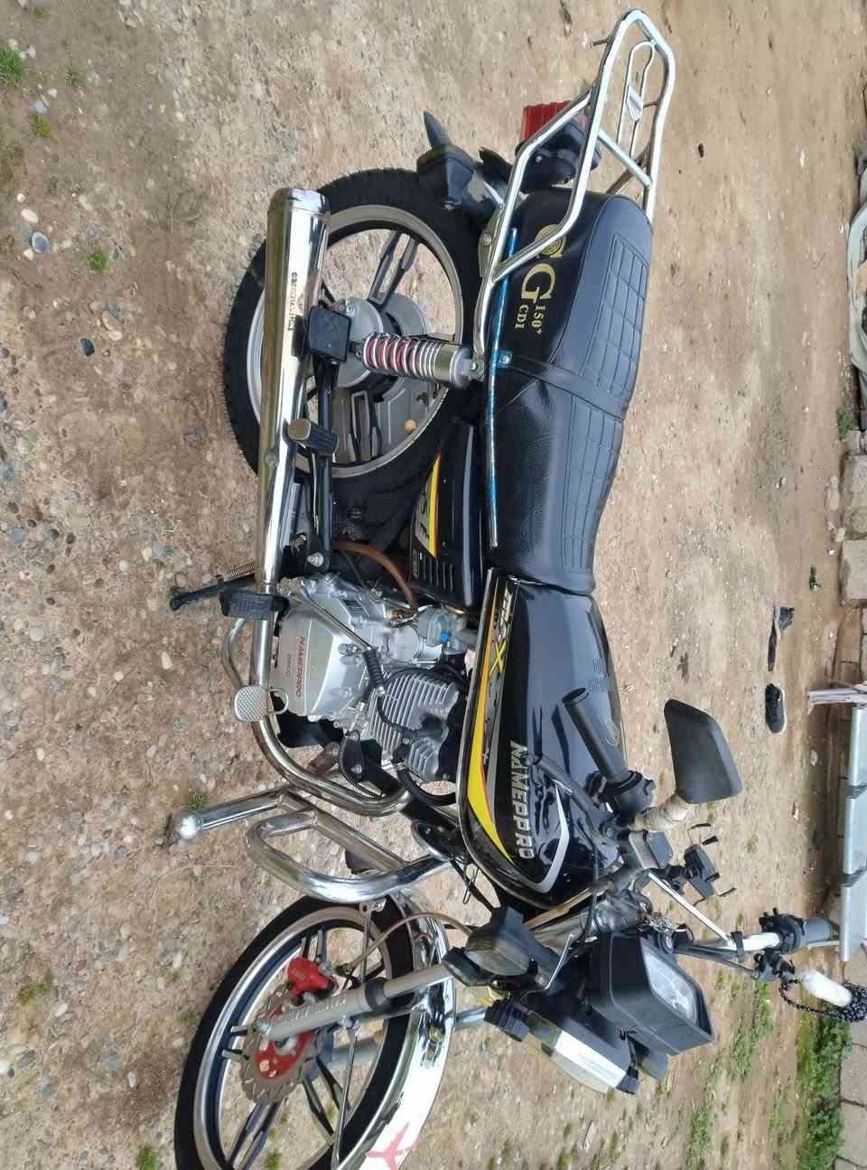 سلام عليكم ماطور نامي برومحرك200 موديل2024السعر600وبيه مجال متواجد على الفيس


**إذا كنت صاحب هذا الإعلان وتريد حذفه لأي سبب، رجاءا أرسل رسالة إلى الدعم الفني**