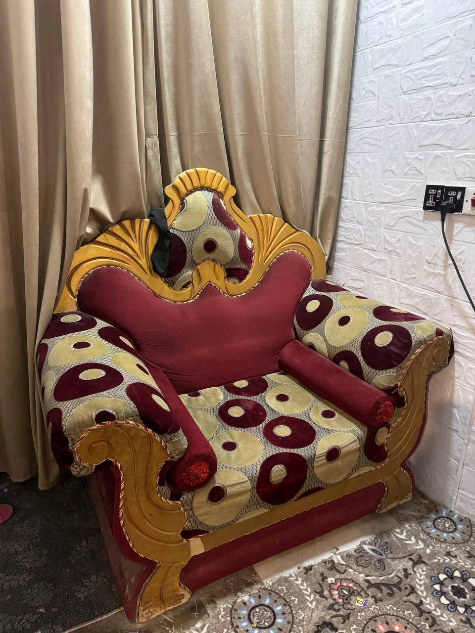 السلام عليكم اخوان تخم تسكام وشغل مضبوط وقوي 10 مقاعد  الحالة مستعمل بحالة جيدة 