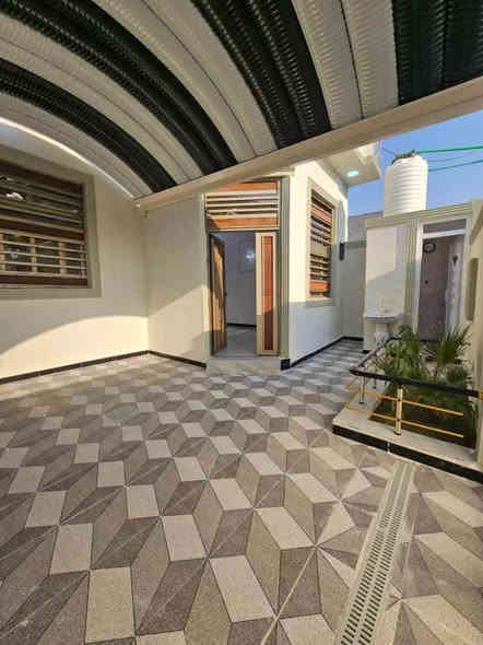 #اسعد_الله_اوقاتكم_بكل_خير 🟥 
دار سكن البيع 
#المساحه150متر  👍
#جنس_العقار  :: طابو زراعي عراقي وكله اونسخه من الطابو 🟥 
بيت ما شاء الله تحفه 

#العنوان البيت 
البصرة أبو الخصيب شارع ابو كوصره 

البيت يحتوي على  غرفتين نوم 
صاله
مطبخ
ديوان 
صيحات داخلي وخارجي 🟥 
كراج مرتب 
#سعر البيت  78مليون وبي  مجال 💸 
#للاستفسار الاتصال على الهاتف 📳📞***********
📳 البصرة
