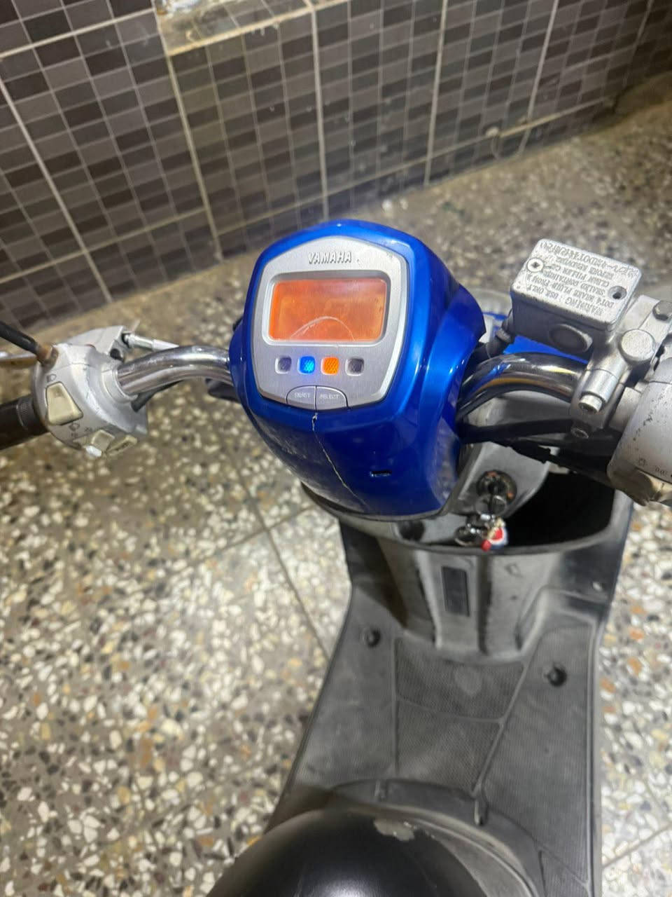 السلام عليكم
بوليس للبيع
دراجه نضيفه للتواصل والاستفسار ***********
مكاني بغداد الحريه
