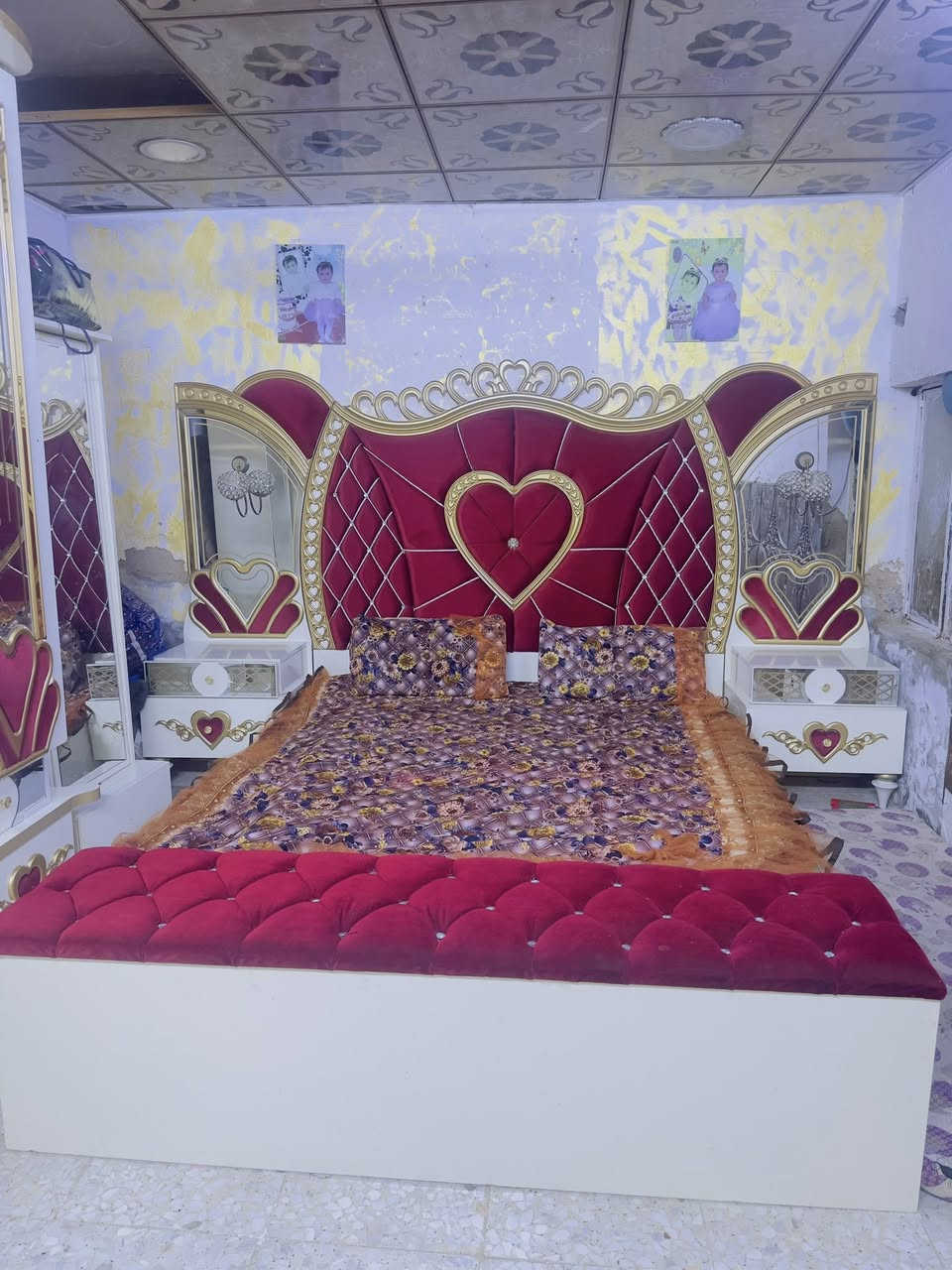 السلام عليكم غرفه تركيه مستخدمه للبيع 
المكان مدينه الصدر قطاع 22
السعر 700 وبيه مجال 

‭0771 148 9751‬
