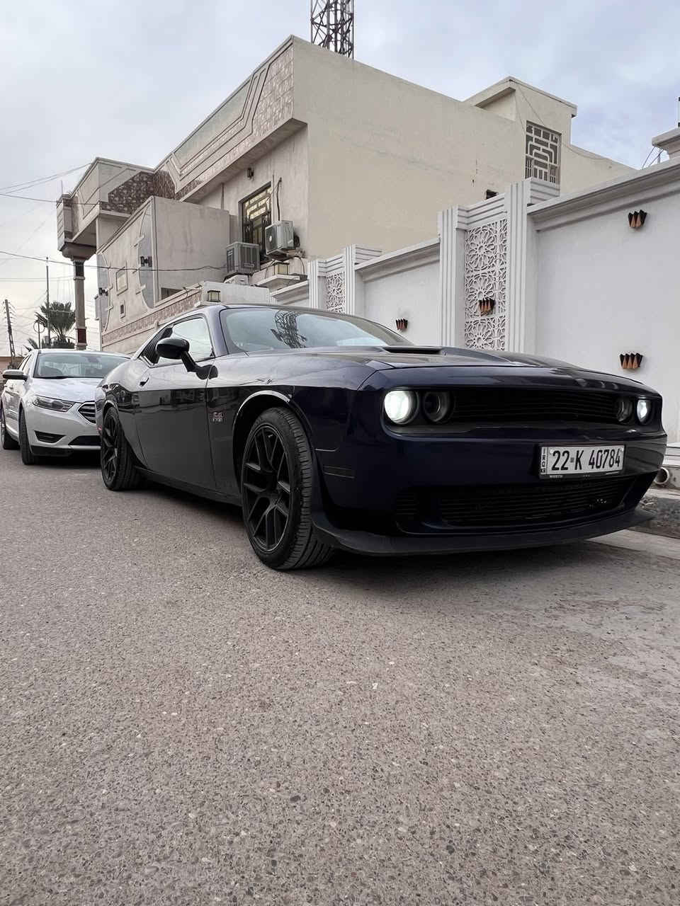 السلام عليكم 
للبيع فقط 
جالنجر 16 رقم اربيل بسمي تحويل او وكاله 
حادث طخطخات جانبيه بسيطه بدون دواخل 
ايرباك برده فقط
محرك 3.6
العنوان الانبار الفلوجة 
السعر 132
***********
