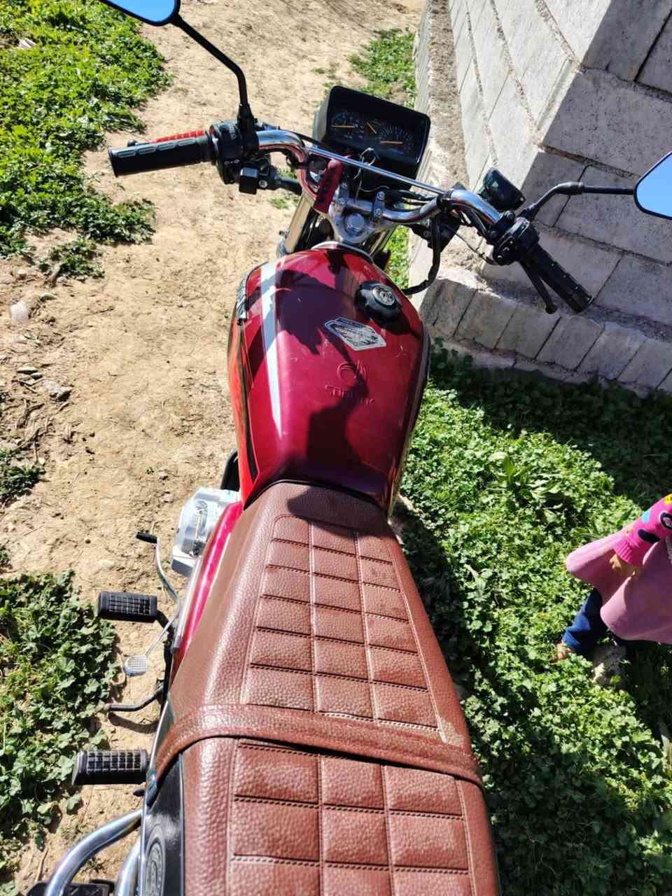 دراجه للبيع من نوع سافين موديل 20
الدراجه كلها شرط محرك مامطخوخ صبانه كهربائيات كامله السعر 550 وبي مجال حك الجيه للاستفسار اتصل ‏‪0782 416 6509‬‏
