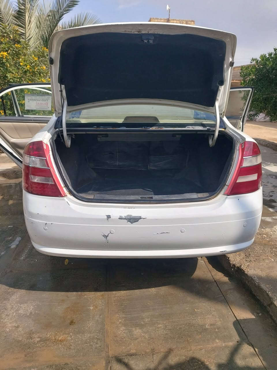 السلام عليكم سياره جيلي موبل موديل 2013 مككفوله كير ومكينه وحداديه سياره نضيفه وحلوه مال جناي المكان الديوانيه الحمزه السعر خاص للأستفسار *********** والسنويه لل 27
