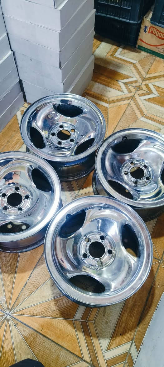 ويلات كروم اصلي قياس
15

رقم تلفون ***********
