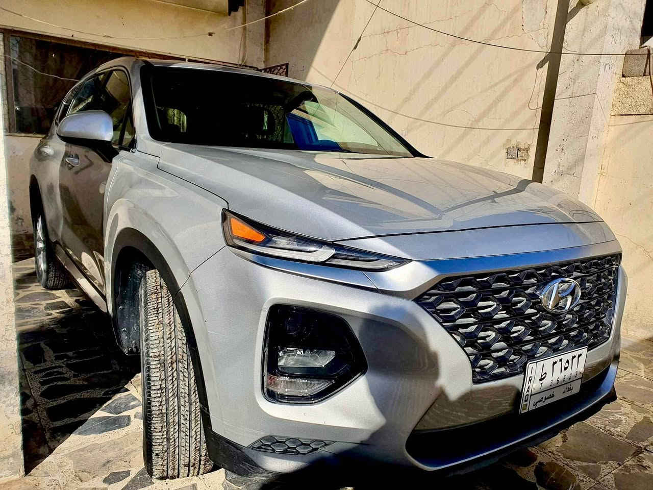 السلام عليكم
للبيع سنتافي 2019 وارد امريكي 
السيارة على وضع الشركة ما بيها نقص
رقم بغداد الجديد وسنوية جديدة

الحادث :
————-
حادث خلفي بدون ايرباك باب الجنطة فقط
حاليا بيها جاملغ خلفي بي طخة ويحتاجلة تعديل بارد فقط بدون شخوط ولا تكحيل
تقربر سونار موجود
ماشية 63 الف مايل

المواصفات :
——————
محرك 2.4 GDI مكفول من الفتح والتنقيص
5 راكب
رادار امامي وجانبي وخلفي
حساسات خلفية
نظام HTRAC AWD 
نظام AUTO HOLD
نظام الاطفاء الذاتي 
نظام تحديد المسار
نظام النقطة العمياء
نظام التتبع وقفل السرعة ( قيادة آلية )
نظام السيطرة بالمنحدرات
نظام مانع الانزلاق
لايت زنون
سايد بريك بصمة
كير 8 نمر 

السعر : 178  وبي مجال

الموقع : شارع فلسطين

رقم الهاتف : *********** بغداد, العراق
