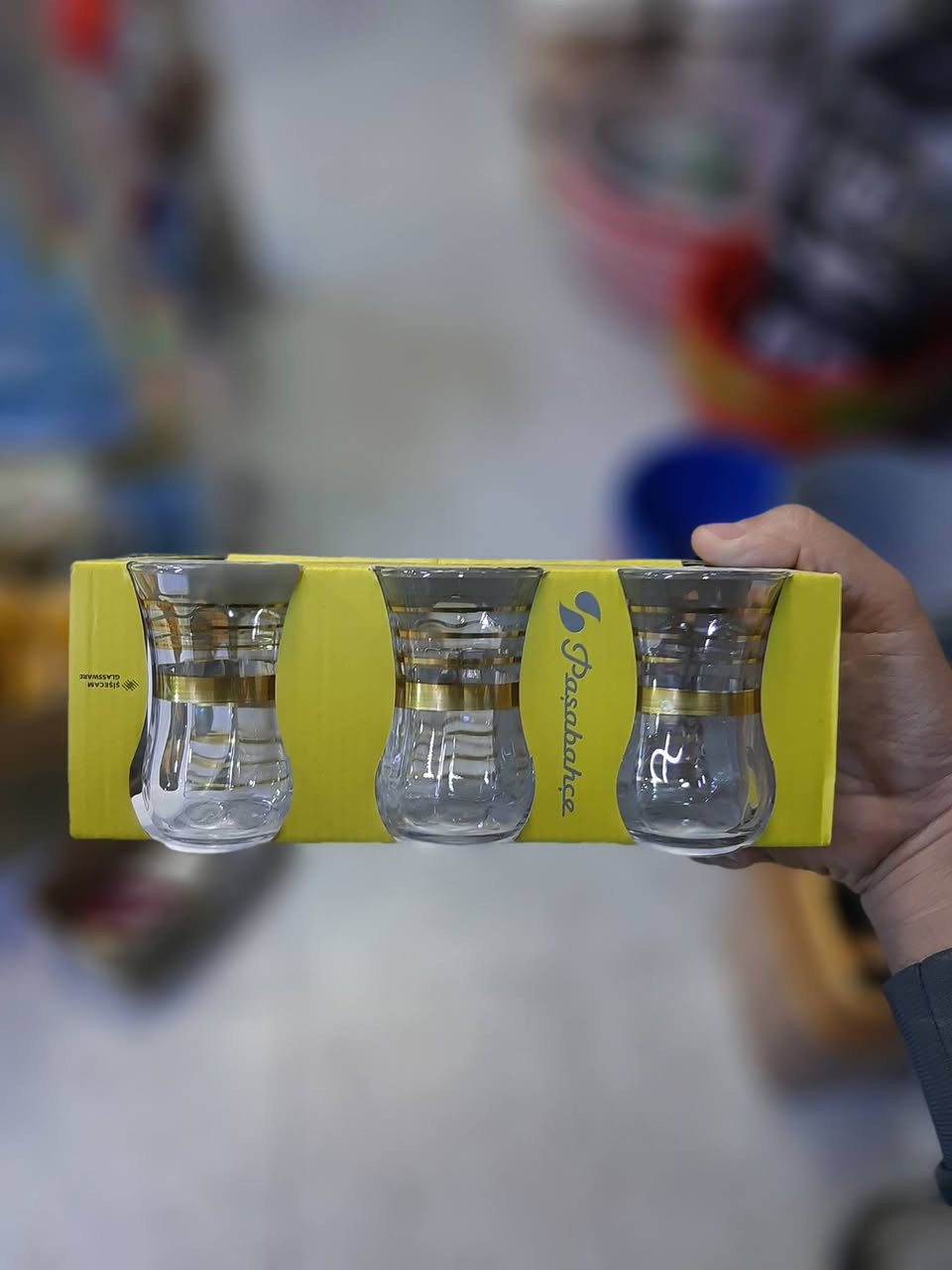 مجموعه من الاستكان التركي  توفر لدى مجمع حكاية 
العنوان 
حي الوفاء شارع-٢٠ مقابل الجزيره 
يتوفر خدمة توصيل لجميع مناطق العراق


**إذا كنت صاحب هذا الإعلان وتريد حذفه لأي سبب، رجاءا أرسل رسالة إلى الدعم الفني**