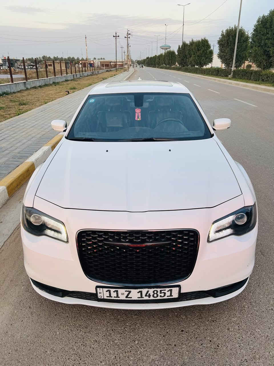 للبيع او مراوس حسب القناعه
كرايسلر اوباما 2023 وارد امريكي 
 مرقم بغداد. 
فول مواصفات S
تبديل باب وجاملغ نفس اللون 
بانوراما 
مقاعد جلد S
تشغيل عن بعد 
اشاير مري
نقطه عمياء 
لايت زنون 
محرك 6
حجم المحرك 3600
كير موس 
كير شفتات بالستير 
حساس امامي 
حساس خلفي 
كامرا 
شاشه كبيره 
السعر 320ورقه.  
العنوان الحله شوملي شارع المعارض قرب السيطره 
الاتصال على الارقام التاليه 👇 
***********
***********
اخواني الاعزاء اتصل وبيك خير ودلل  او تجي خاص ويدلل متواجد 24 وتساب مازنجر اتصال هاتفي
