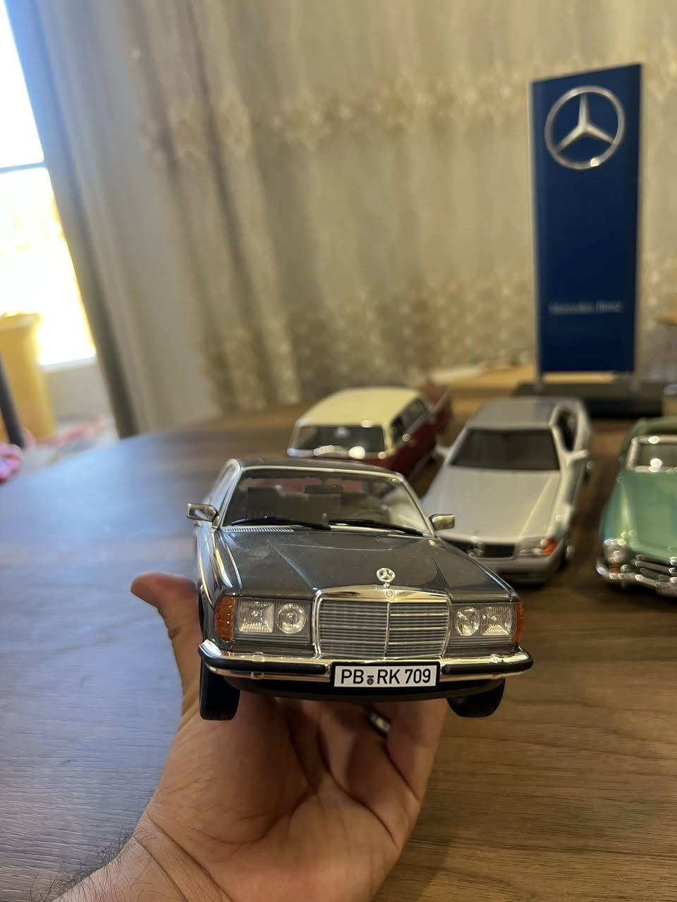 مرحبا اصدقائي
1/18
Mercedes-benz
190sl norev. 85$
500sl norev 85$
280ce norev(ابو جحيل تك باب)85$
220serevell. 75$

القطع بدون باكيت والنظافه مبينه بالصور
الاسعار النهائيه بدون تفاوض 
متوفر توصيل واستلام مباشر


**إذا كنت صاحب هذا الإعلان وتريد حذفه لأي سبب، رجاءا أرسل رسالة إلى الدعم الفني**