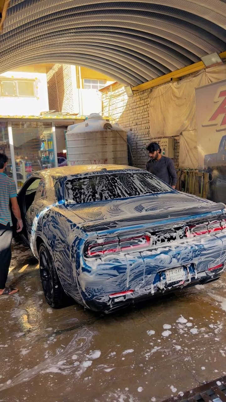 جالنجر 2023 RT زيرو مرقم بغداد السعر 150$ قفل قفل ماكو هيج موديل وهيج سعر ب سوك
‏٤ قطع صبغ 
(مرقمه رقم بغداد الجديد الصور قبل الترقيم)
مكينه كير تبريد كفاله
جديده السياره
ع وضع الشركه 
كامله مابيها نقص
*********** واتساب واتصال
