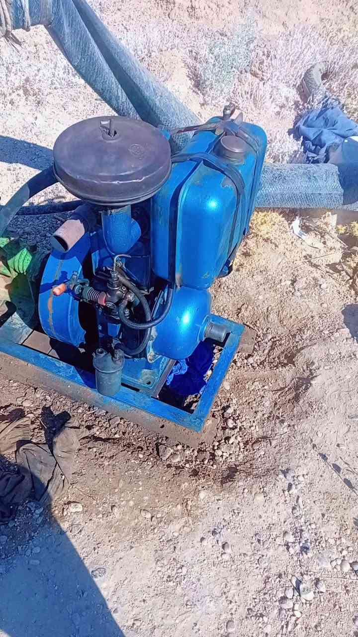 سلام عليكم مطور ابو الكف توب لاند ابو 10 مطور نظيف وسبانه ما ممدود علي جهز هوه وصونداته مكاني البنمر زويه شراي يتصل على رقم ***********
