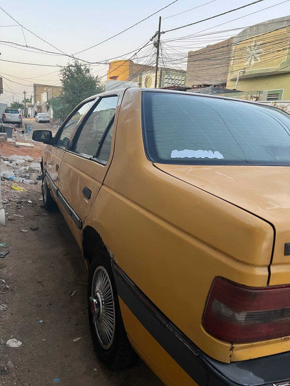 السلام عليكم
بيجو 405 

محور كير ومكينه كورله 

تبريد ثلج شرط على الفحص 

رقم إنكليزي مداور ثاني يوم بسمي 

مصفره هيئه وغرامات 

متواجد في واتساب اتصال 

***********
