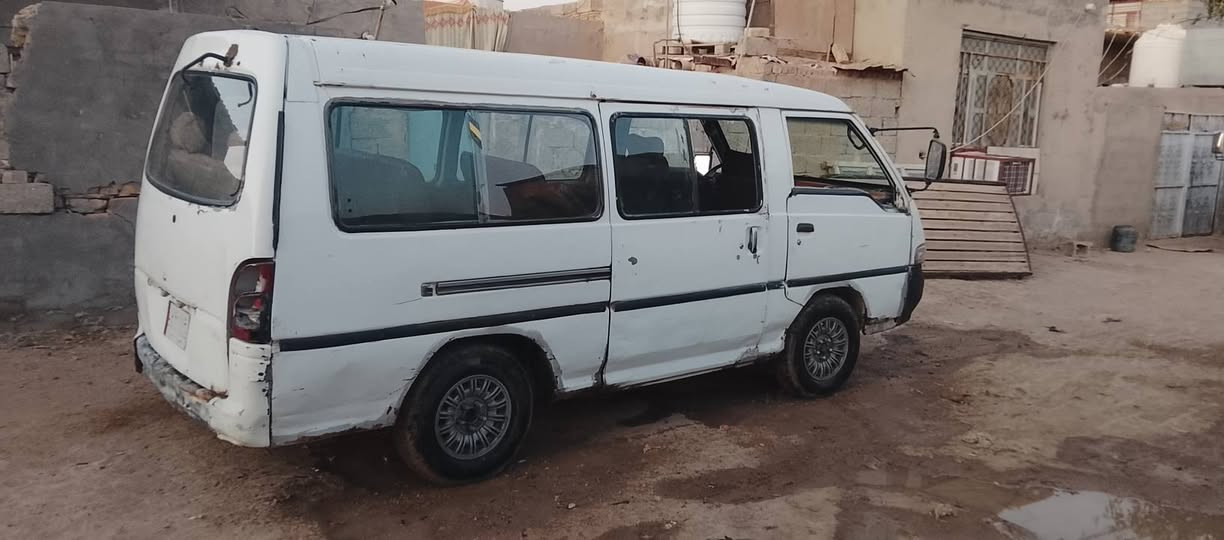 سلام عليكم هونداي للبيع وهاذه رقم هاتف ***********
