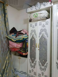 غرفه نضيفه • مع دوش