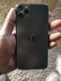 آيفون ١١ برو ماكس • ٢٥٦ • شاشة وبطارية أصلية