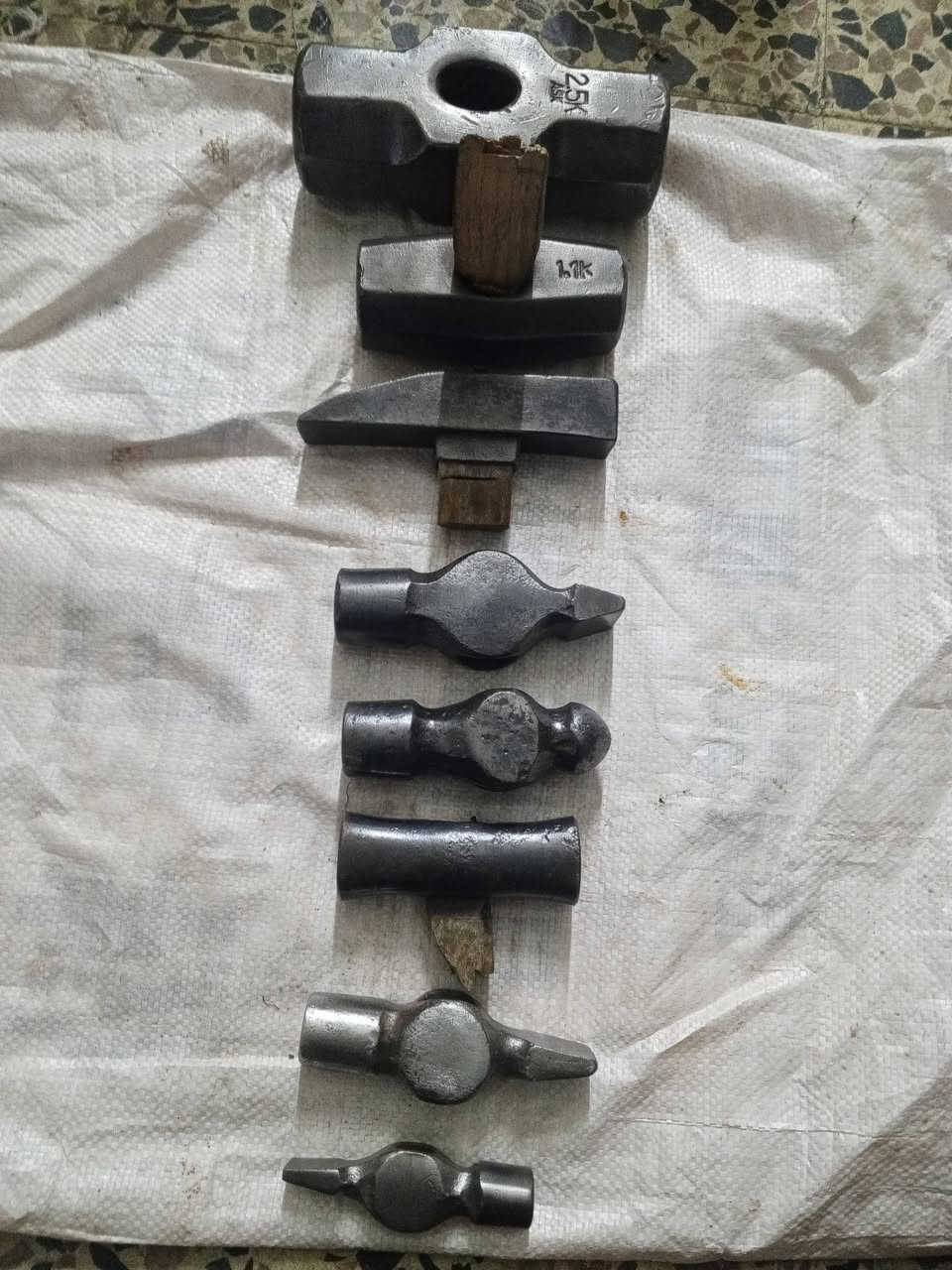 عدد قديمه واصليه *********** وات ساب
